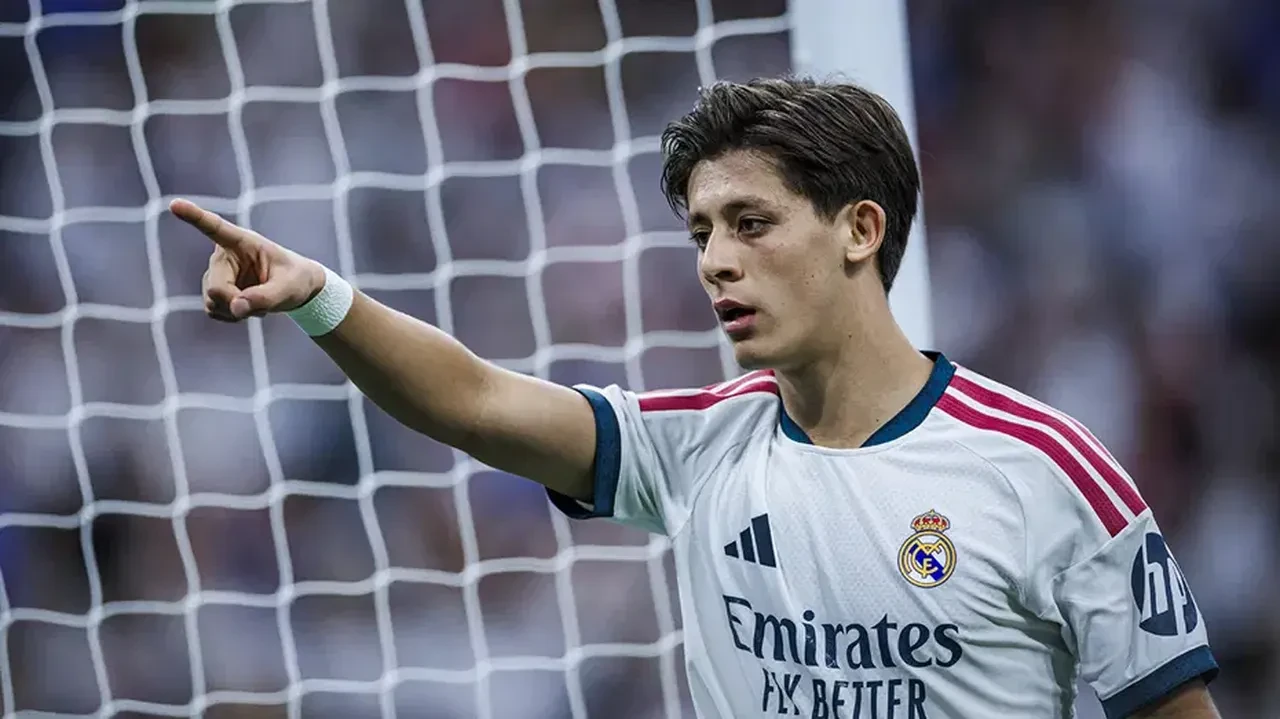 Real Madrid'de Betis yenilgisi sonrası soyunma odasında kriz: Arda Güler ve Huijsen birbirine girdi!