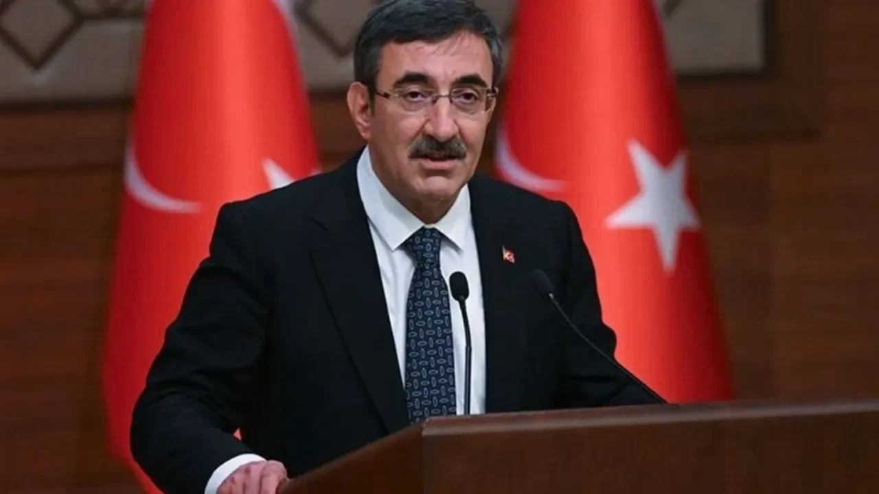 Ekonominin 3 yıllık yol haritası açıklanıyor: Cevdet Yılmaz yarın kamuoyuna duyuracak