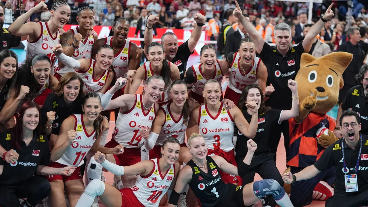 Filenin Sultanları İtalya'yı devirip üst üste 2. kez Avrupa şampiyonu oldu