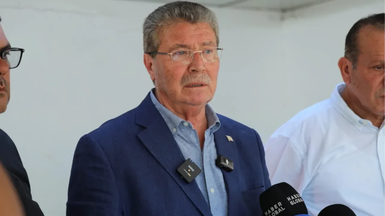 Girne’de batan geminin enkazı çıkarılabilecek mi? KKTC Başbakanı Ünal Üstel cevapladı