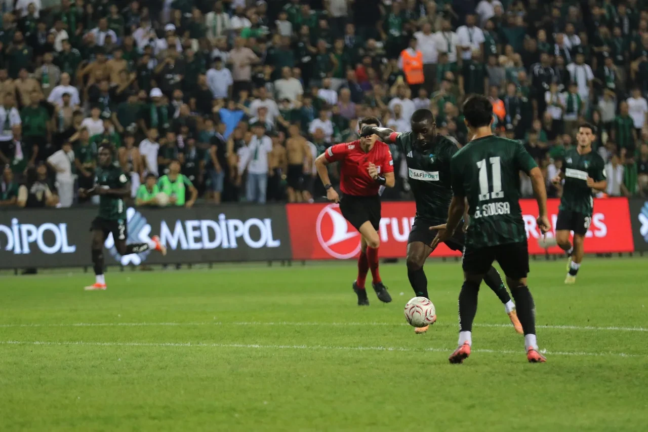 Kocaelispor evinde Samsunspor'u 1-0 yendi