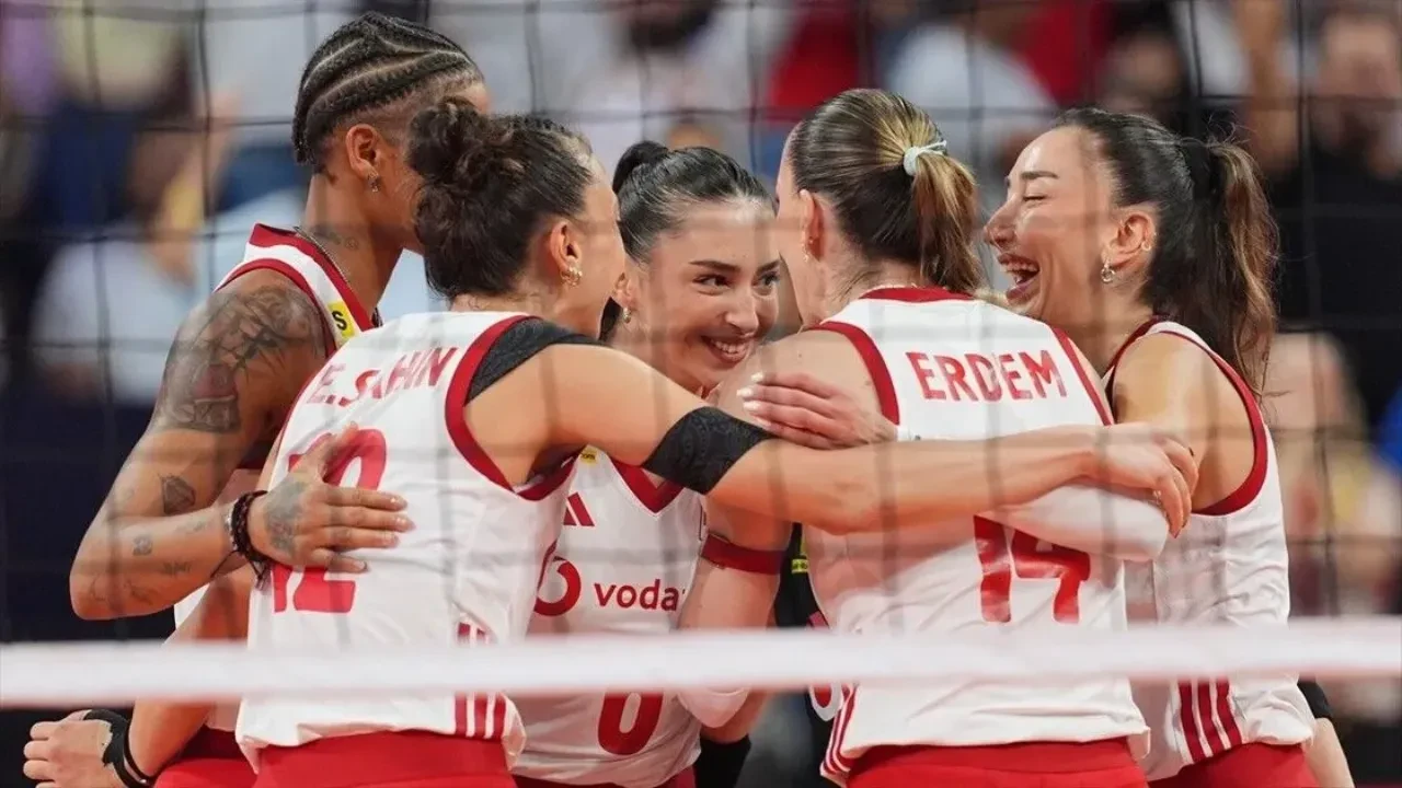 Voleybol kaç set, 1 set kaç sayı? Filenin Sultanları final maçında!
