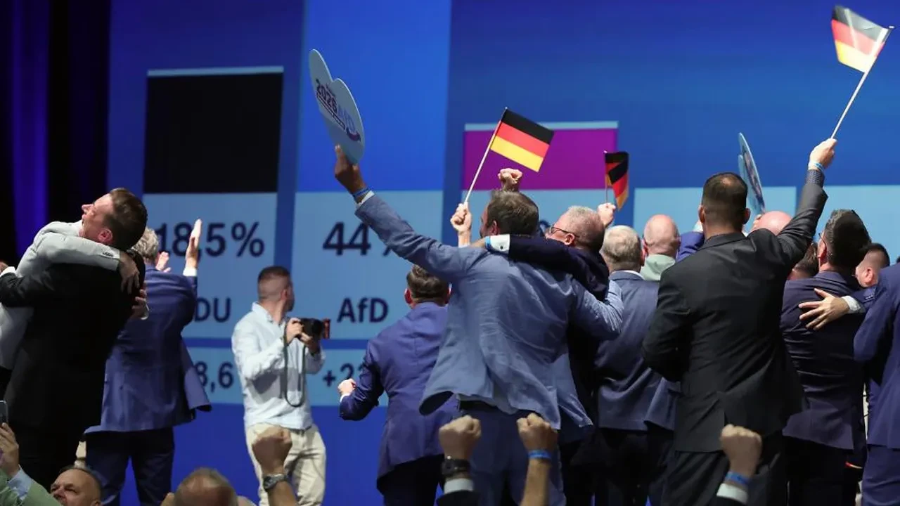 Almanya'da Saksonya-Anhalt eyaleti meclis seçimini  aşırı sağcı AfD kazandı