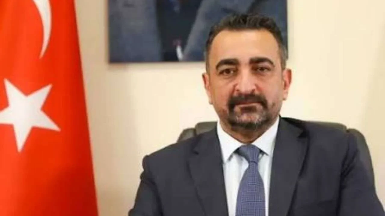 Etimesgut Belediyesi Başkan Yardımcısı Taylan Özgüven hakkında uyuşturucu soruşturması: Saçında madde tespit edildi