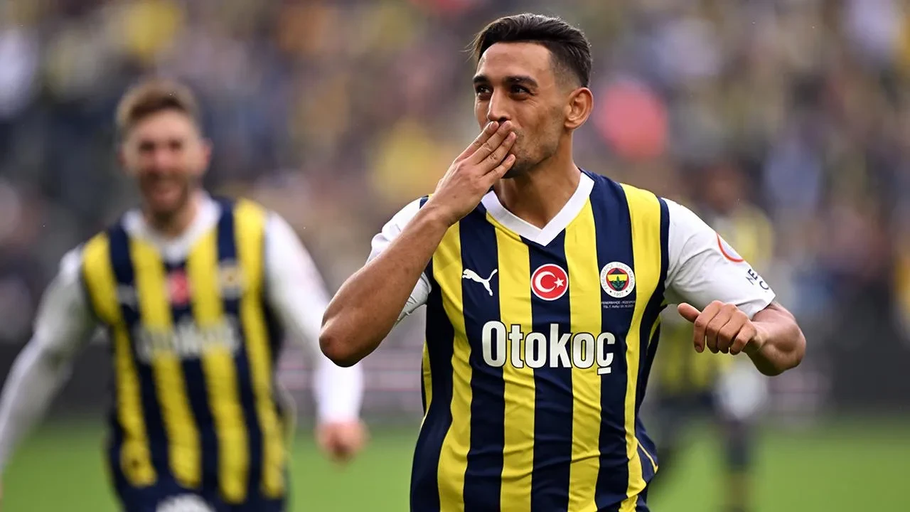Fenerbahçe'de fırtına öncesi sessizlik: Roma maçı kaybedilirse Aziz Yıldırım harekete geçecek