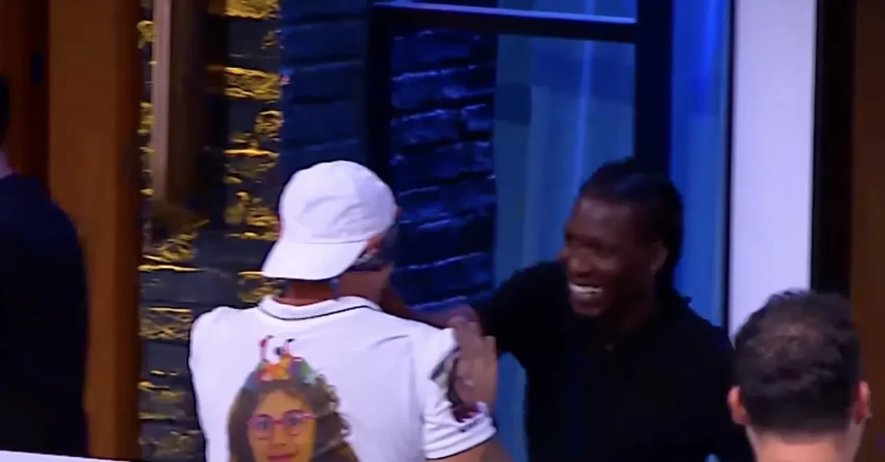 Masterchef’te yeni format tepki aldı: Yarışmacılar yedeklerden ana kadroya katılacak olan ismi seçecek!