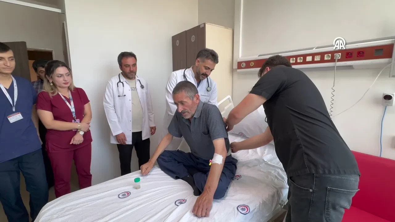Nefes almakta zorlandığı için hastaneye gitti! Akciğerinden sarsımsak çıktı