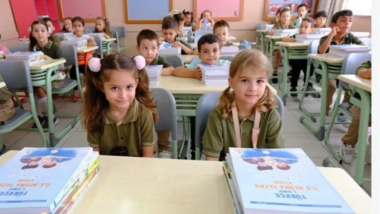 Okula dönüş başladı: 3 kademede uyum zili çalıyor