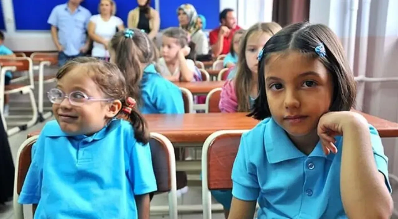 Okula dönüş başladı: 3 kademede uyum zili çalıyor