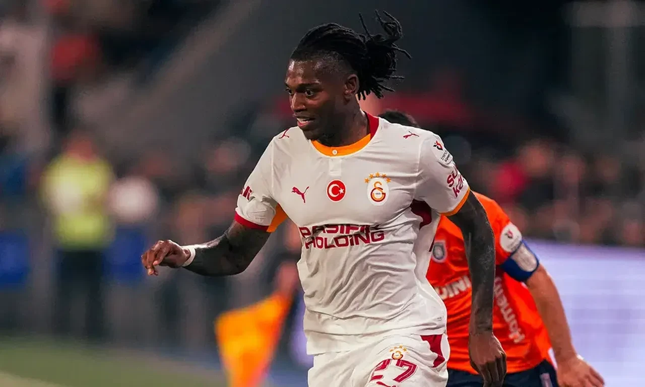 Rafael Leao'dan Sane ve Okan Buruk itirafı: '10 numarayı istedim ama...'