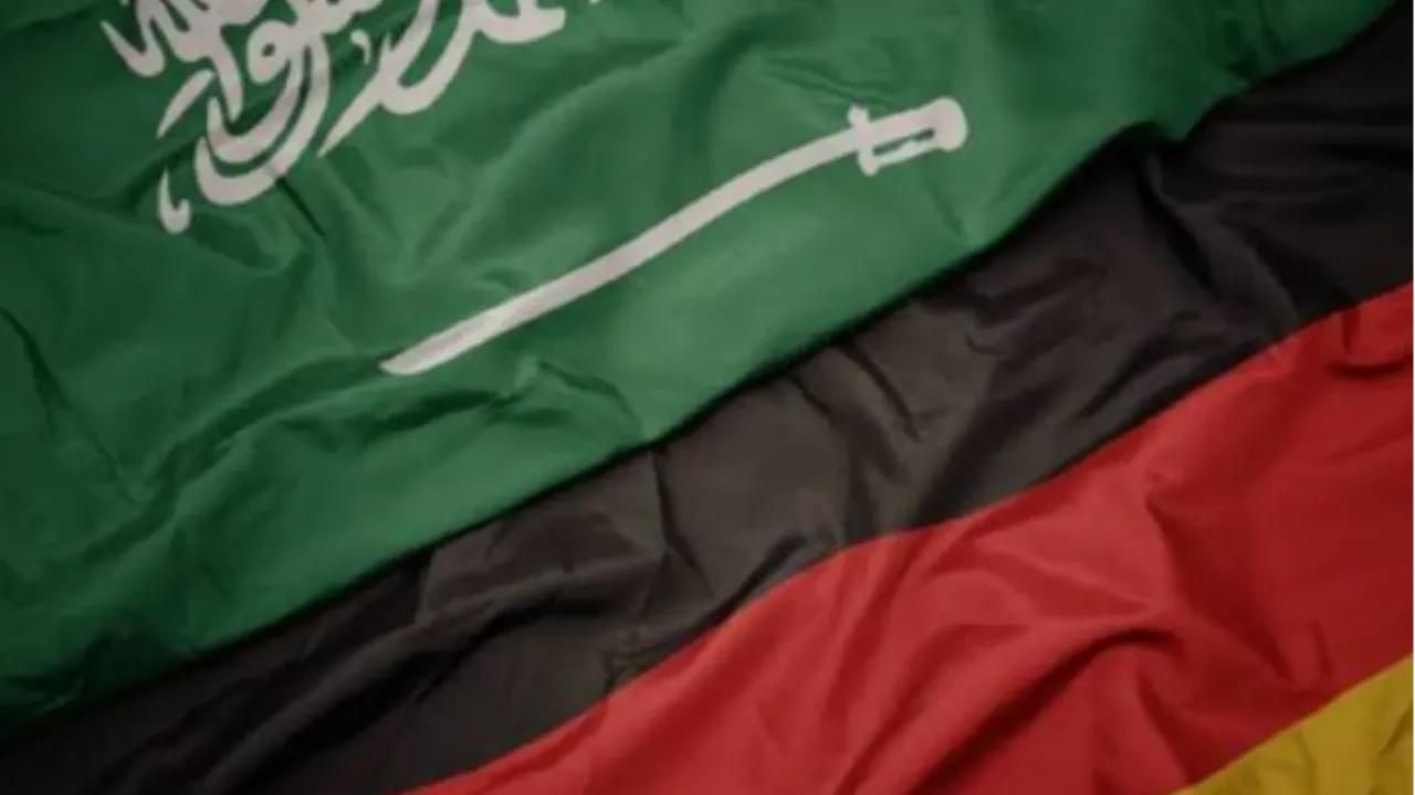 Suudi Arabistan ve Almanya'dan Hürmüz Boğazı çağrısı