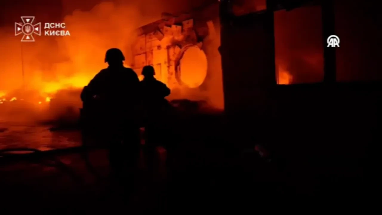 ABD'li temsilciler gider gitmez Kiev Rusya'nın hedefi oldu