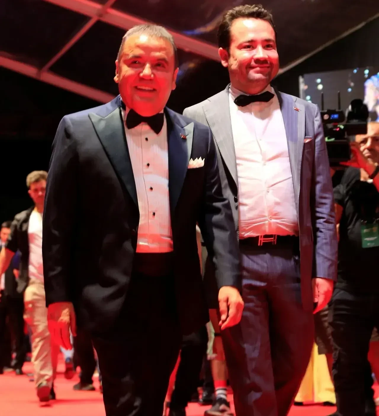 Antalya'daki rüşvet davasında sarsıcı savunma: "Muhittin Böcek'in oğlu olduğum için tutukluyum"