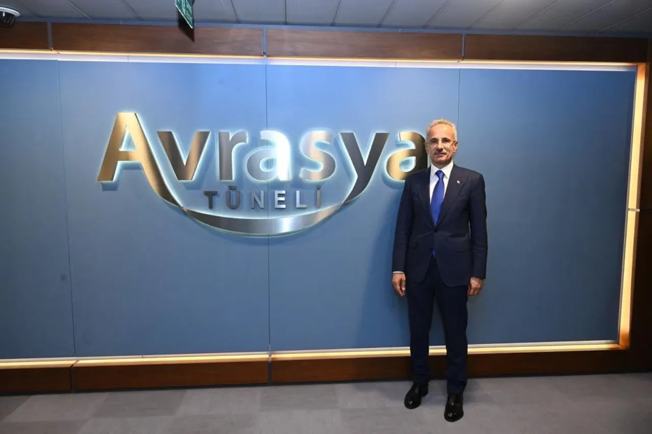 Avrasya Tüneli'nde rekor: Bir günde 94 bin 489 araç geçti