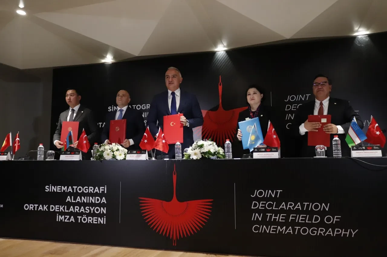 Bakan Ersoy duyurdu: Korkut Ata Türk Dünyası Film Festivali İstanbul’a dönüyor