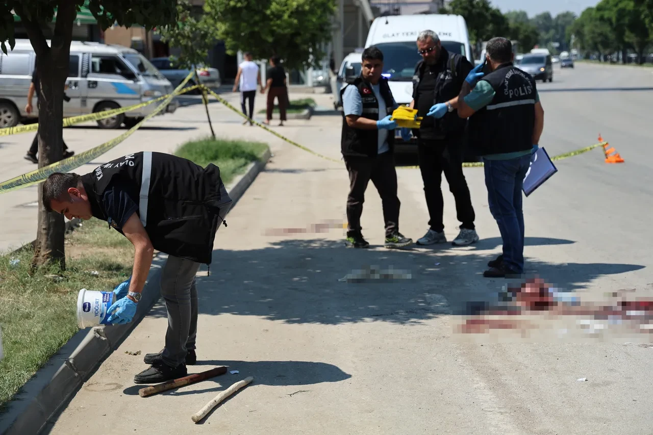 Kanlı biten boşanma davası : 1 ölü 5 yaralı