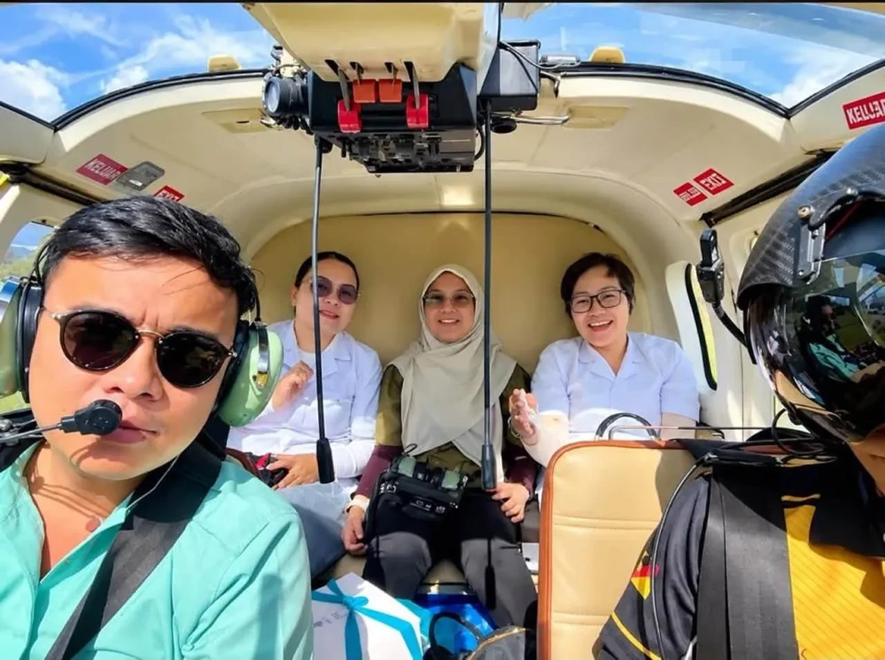 Malezya'da sağlıkçıları taşıyan helikopter düştü: 5 ölü