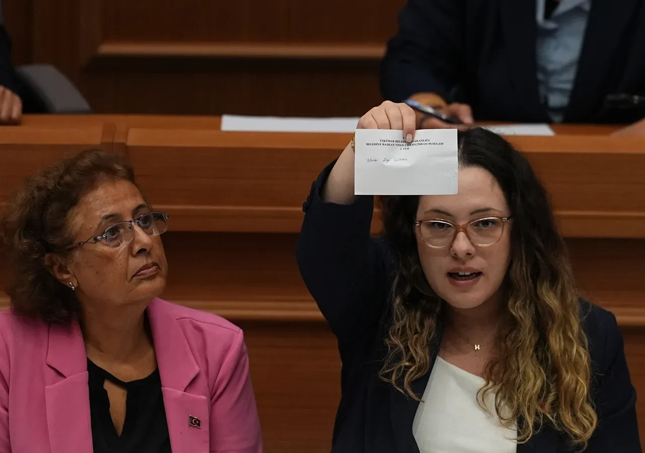 Üsküdar Belediyesi AK Parti'ye geçti! Yeni başkan vekili belli oldu
