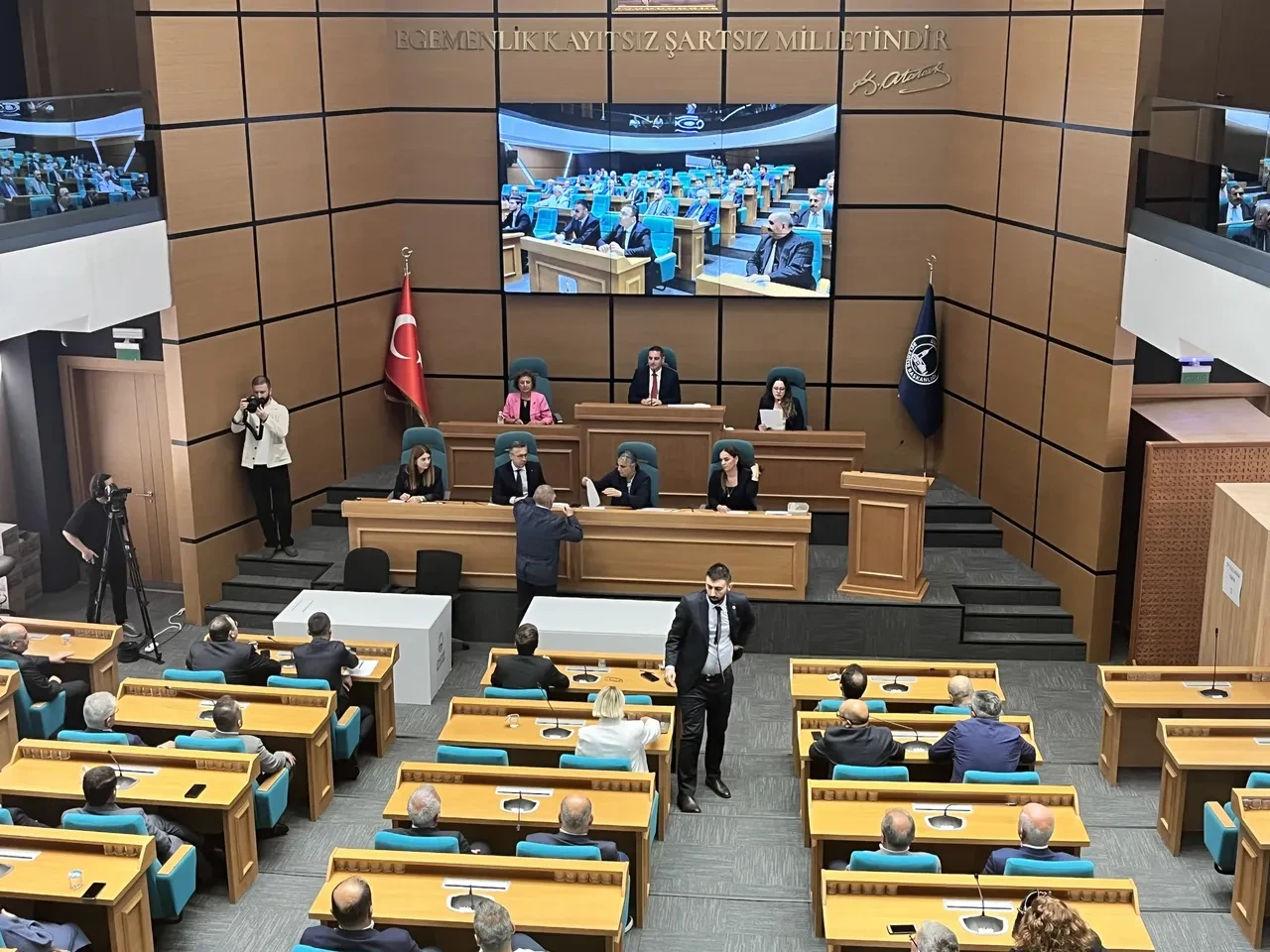 Üsküdar Belediyesi AK Parti'ye geçti! Yeni başkan vekili belli oldu