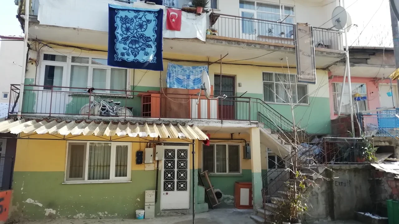 Banyoda doğurduğu bebeğini 9 kez bıçaklayarak katletmişti! Yargıtay cezayı bozdu