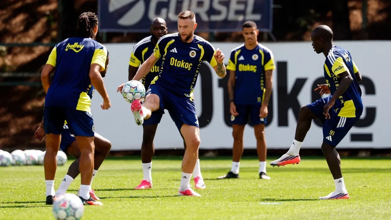 Fenerbahçe, Roma hazırlıklarını tamamladı