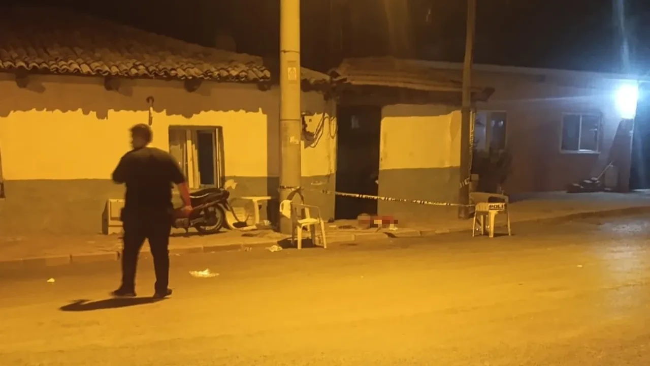 Manisa'da dehşet gecesi! Eşini ve kızına kabusu yaşattı: Ev kan gölüne döndü