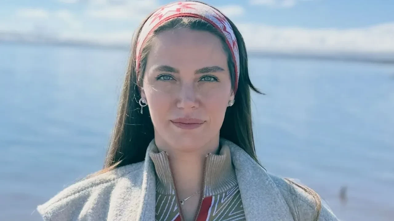 Oyuncu Ceyda Ateş 2 yıllık mücadelenin ardından ameliyat oldu! Hastane odasından ilk paylaşım