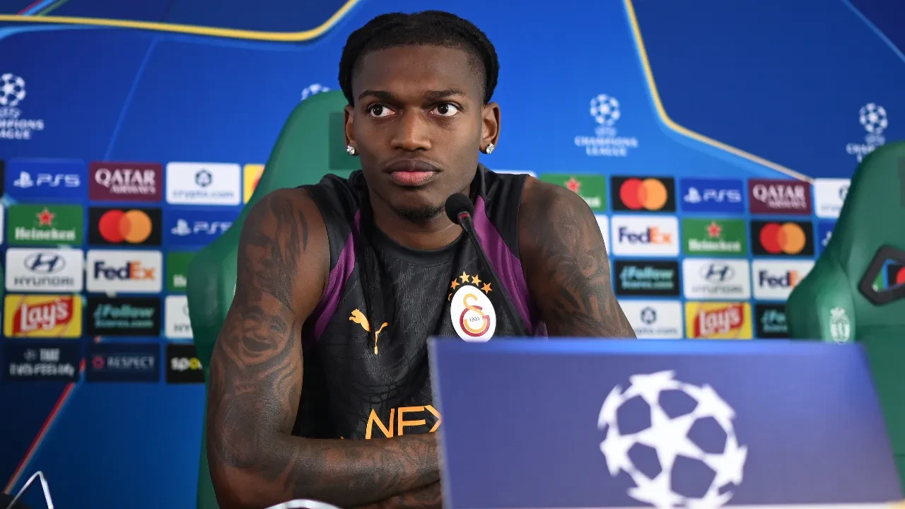 Rafael Leao'dan takım arkadaşlarına Sporting uyarısı