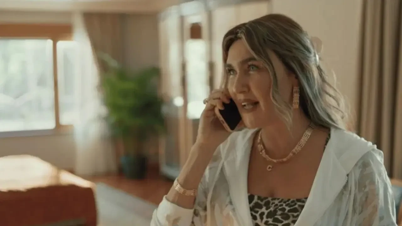 Tuzlu Kahve erkek annelerini anlatan dizi ilan edildi! Hatun Aydınoğlu fenomen oldu