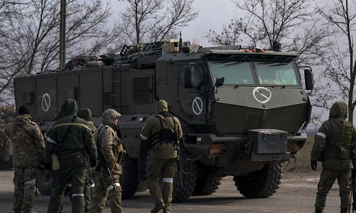 Saldırıların devam ettiği Mariupol’de yüzde 90’lık tahrip söz konusu. Ağır bombardımana tutulan kent ve Ukrayna’nın genelindeki saldırılar 2. Dünya Savaşı’nı anımsattı.
