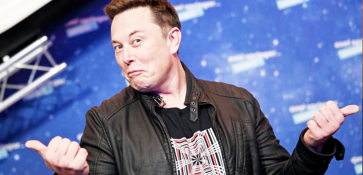 1 numara Elon Musk: Dünyanın en zengin kişisi. 212 milyar dolarlık servete sahip. Sahibi olduğu Tesla, 2021’de dünya çapında yaklaşık bir milyon araç teslim etti. Ayrıca SpaceX’in CEO’su ve başmühendisi. 