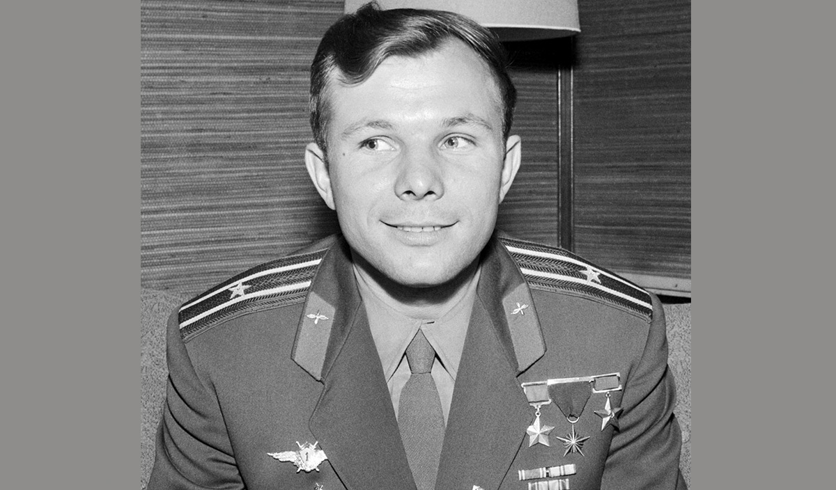 1962'de Sovyetler Birliği Yüksek Sovyeti'nde vekil olan Yuri Gagarin, daha sonra ise Star City eğitim tesisinde yeniden kullanılabilir uzay aracı tasarımları üzerine çalıştı.