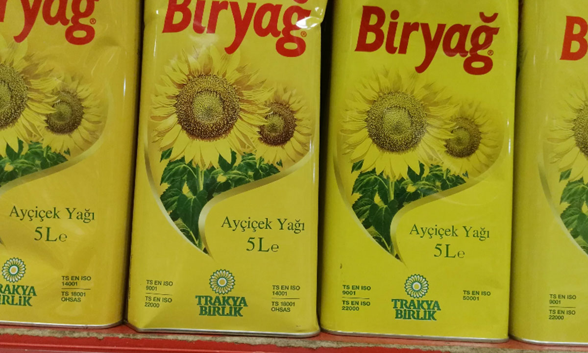 A101’de Ayçiçek yağ fiyatları…
5 lt Biryağ Ayçiçek Yağı 165 TL
5 lt Abalı Ayçiçek Yağı 165 TL
