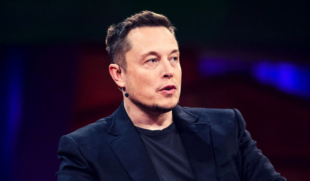 Dünyanın en zengin insanı, SpaceX uzay şirketi ve elektrikli otomobil üreticisi Tesla'nın CEO'su ve kurucusu Elon Musk, Mars'ta koloni kurmak istediğini sık sık belirtiyor.