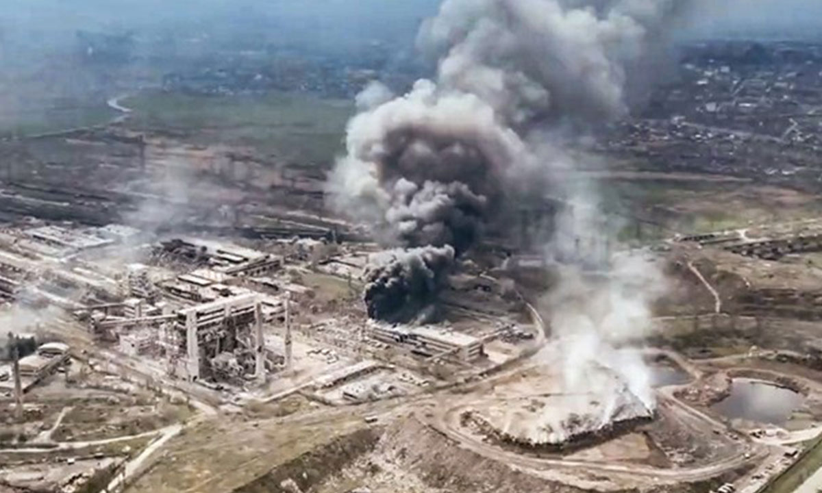 Ukrayna’nın son kalesi olan ve yüzlerce Ukraynalı askerin sığındığı Azovstal çelik fabrikasında direniş sürerken, bu kez Rusya’dan kritik açıklamalar geldi.