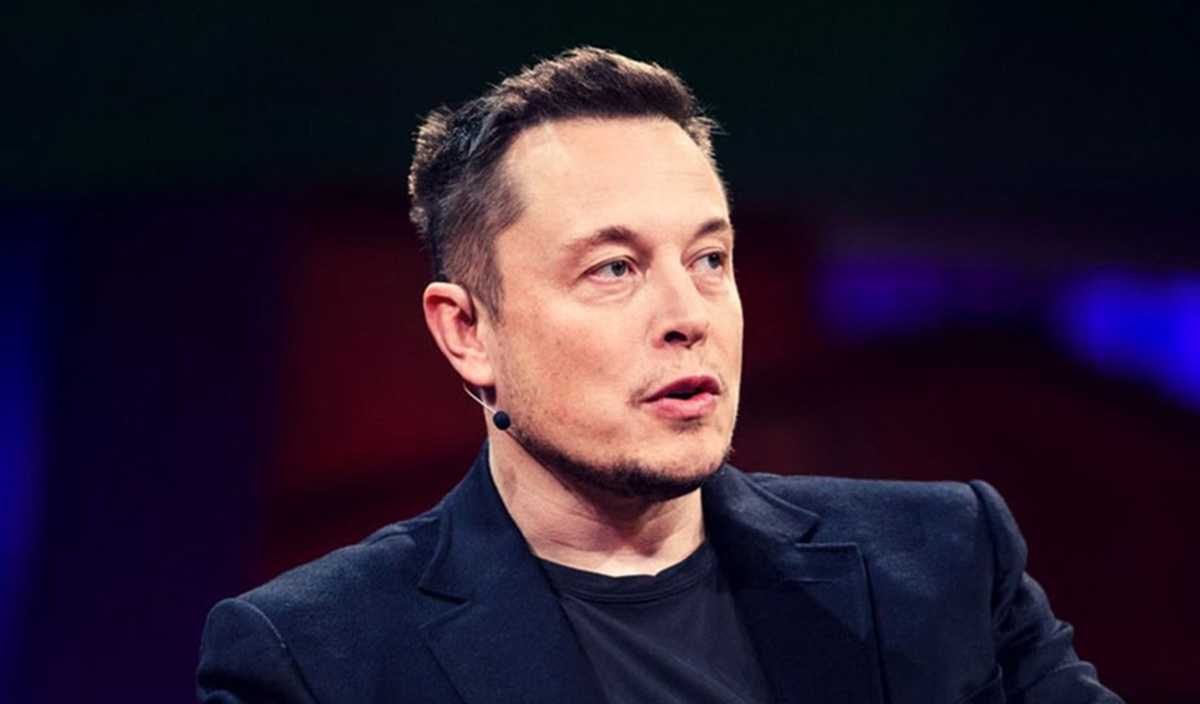 Elon Musk, bir süredir tweet düzenleme özelliğinin getirilmesini istiyor. Geçtiğimiz haftalarda Twitter’da bir anket başlatarak kullanıcılarına bu özelliği isteyip istemediklerini sordu ve çoğunluk düzenleme butonunun gelmesinden yana oy kullandı. 