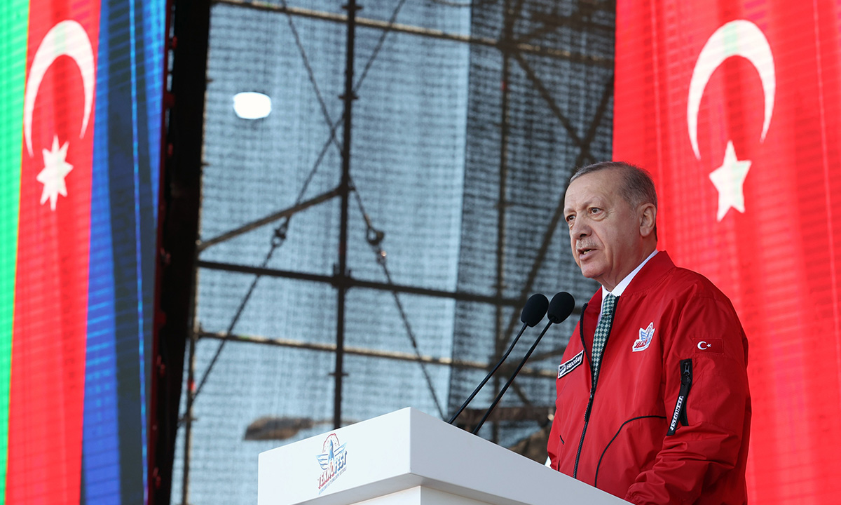 <p>Cumhurbaşkanı Recep Tayyip Erdoğan ise, TEKNOFEST Azerbaycan'da yaptığı konuşmada, 