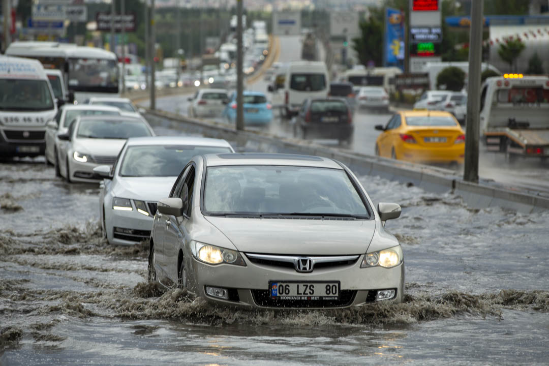 <p>Valilik açıklamasında, şu ifadelerine yer verildi:</p><p>