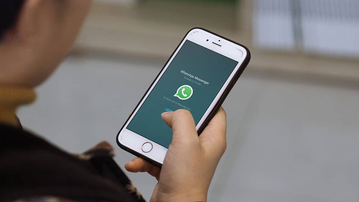 <p>Peki WhatsApp'ın yeni gizlilik ayarları nasıl uygulanır? Yapılması gerekenler oldukça basit...</p>