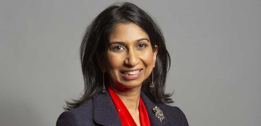 <p>SUELLA BRAVERMAN</p><p>Boris Johnson'ın istifasının öncesinde aday olacağını açıkladı. Brexit'in destekçisi olan Braverman, kabine görevindeyken doğum izni alan ilk bakan oldu.</p>