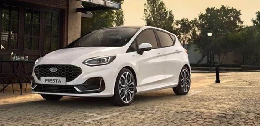 <p><strong>FORD</strong><br />Yeni Fiesta Style Hatchback 1.1L Ti-VCT 75 PS 5 İleri Manuel Benzin</p><p>Fiyatı 515.400 TL</p>