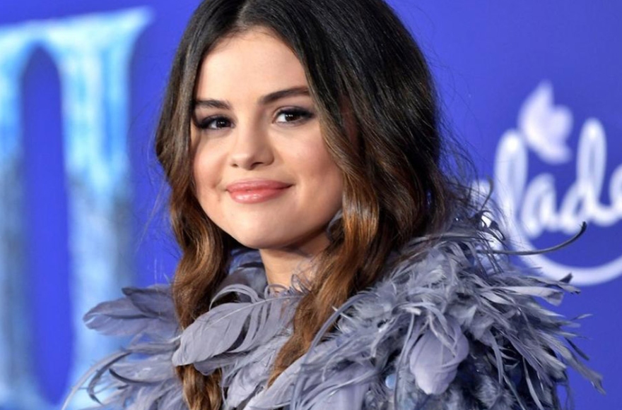 <p>Selena Gomez Takipçi: 320 milyon Paylaşım Başına Gelir: 1,735,000 dolar</p>