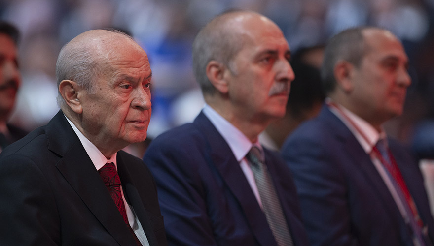 <p>Programa MHP Genel Başkanı Devlet Bahçeli’de katıldı.</p>