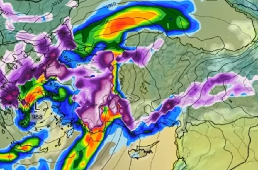 <p>Son olarak İstanbul'daki kar yağışına bir kez daha değinen Hüseyin Öztel, 'İstanbul'da şimdiden bir kar beklemeyelim. Cumartesi gecesinden sonra pazar günü tempo kazanıp pazartesi de devam eden bir kar yağışı görebiliriz.</p>