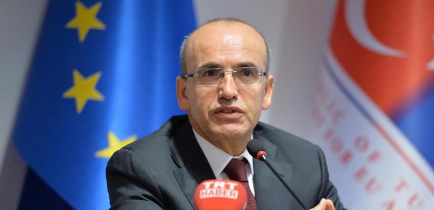 <h3>MEHMET ŞİMŞEK İSMİ KESİN GİBİ</h3><p>Üst düzey yetkililerin Reuters'a verdiği bilgiye göre, Kabine'de daha önce Maliye Bakanlığı ve Başbakan Yardımcılığı görevlerinde bulunan Mehmet Şimşek'in yer almasına kesin gözüyle bakılıyor. </p>