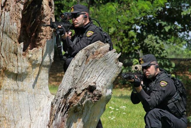 500 ADEDİ TSK'YA VERİLDİ
Savunma Sanayi Müsteşarı İSMAİL DEMİR, çeşitli ziyaretler kapsamında  geldiği Konya'da, milli savunma sanayi projelerine ilişkin değerlendirmelerde bulundu.