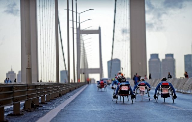 Bu yıl yine altın kategoride koşulan Vodafone 38. İstanbul Maratonu’nda 90 elit atlet yer alıyor. Elit atlet bazında bu yıl rekor katılım olduğuna dikkat çekilirken, 28’i Türk olmak üzere toplam 90 elit atlet maratonda ter döküyor.