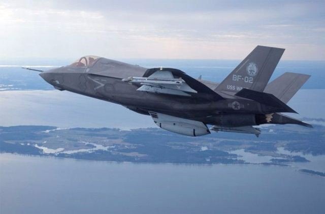 Kale Havacılık, Türkiye’ye teslim edilecek bu ilk uçakta olduğu gibi dünyada uçan ilk F-35 olan AA1'de de parçası bulunan tek Türk şirketi olma özelliğini taşıyor.

