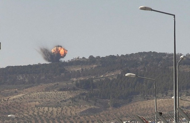 TSK ve ÖSO, Zeytin Dalı Harekatı'nda Afrin'in doğusundaki Azez'den ilerleyerek stratejik önemdeki Burseya Dağı'nı terör örgütü PYD/PKK'dan temizledi.
