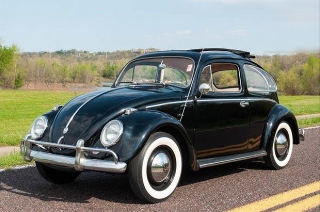 21,5 milyondan fazla satışla (21.529.464. adet) satılan dünyanın en çok satan modelidir. Daha sonre New Beetle olarak halen piyasada bulunan modele dönüşmüştür..